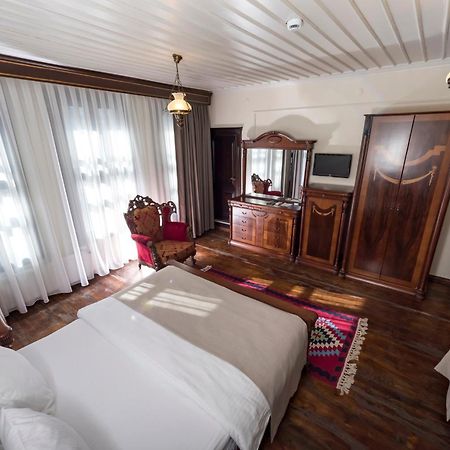 Katre Tasodalar Hotel เอดีร์เน ภายนอก รูปภาพ