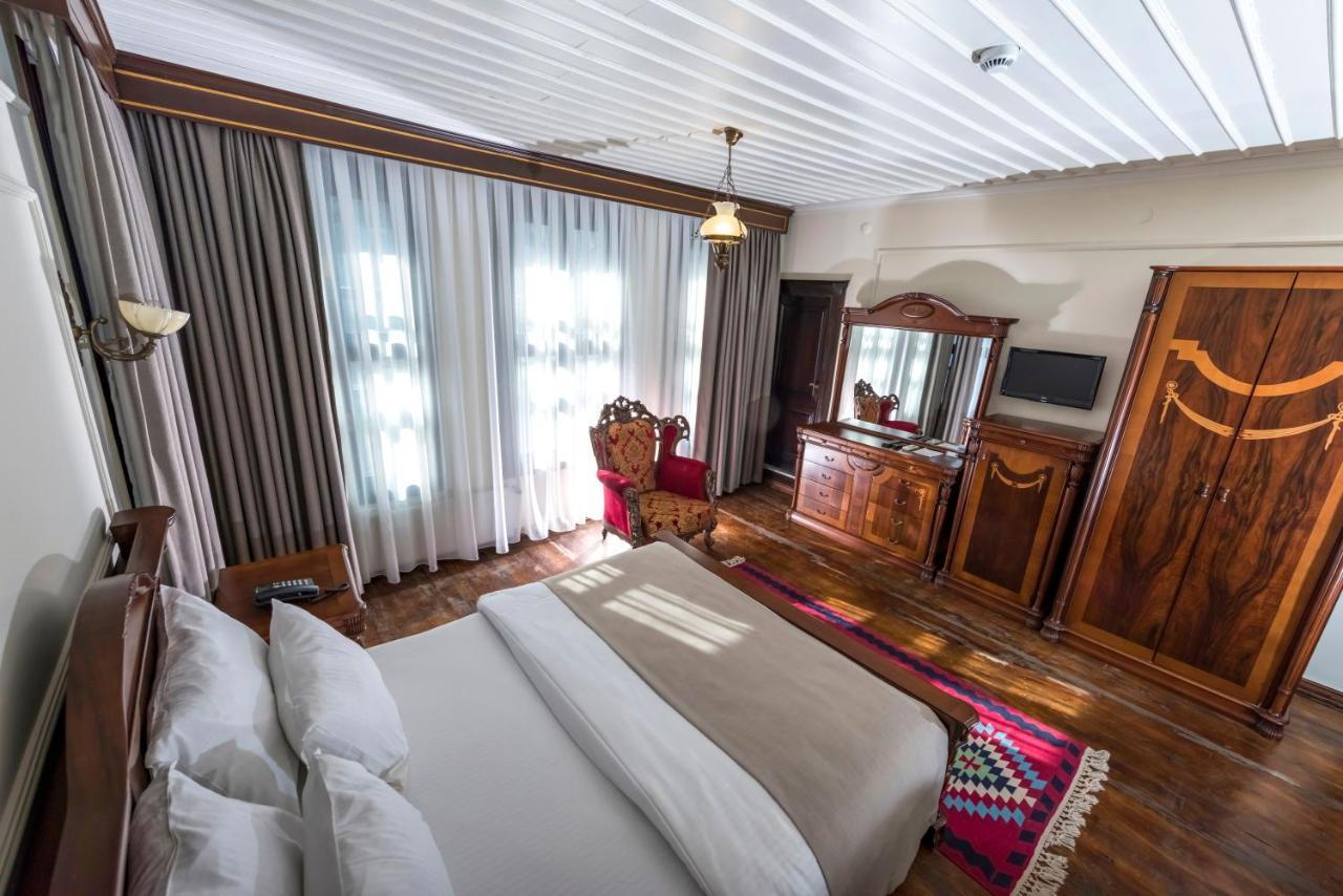 Katre Tasodalar Hotel เอดีร์เน ภายนอก รูปภาพ