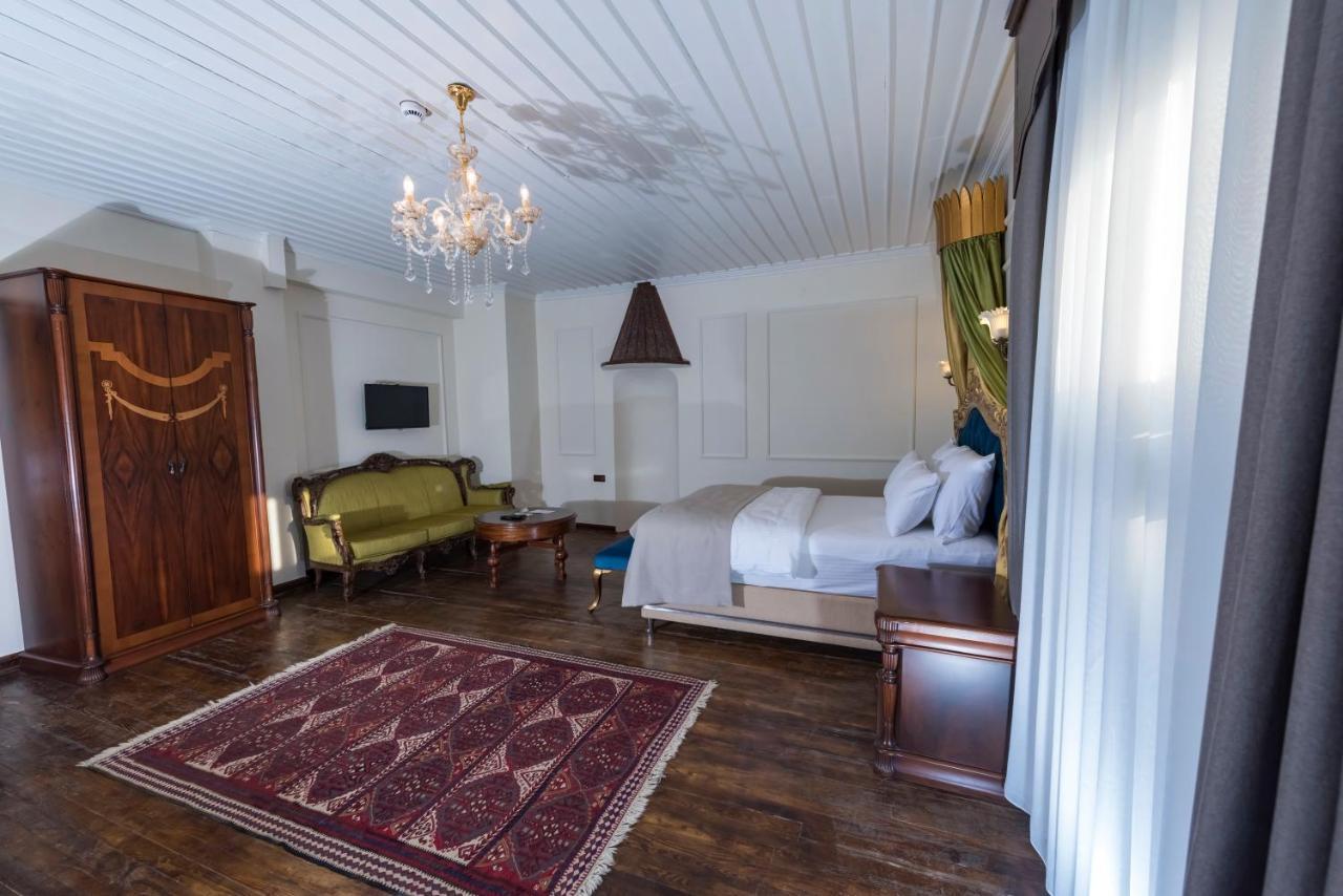 Katre Tasodalar Hotel เอดีร์เน ภายนอก รูปภาพ