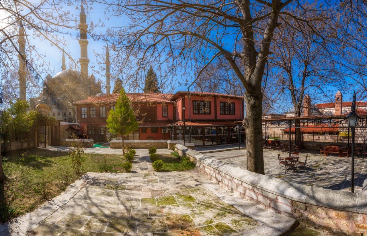 Katre Tasodalar Hotel เอดีร์เน ภายนอก รูปภาพ
